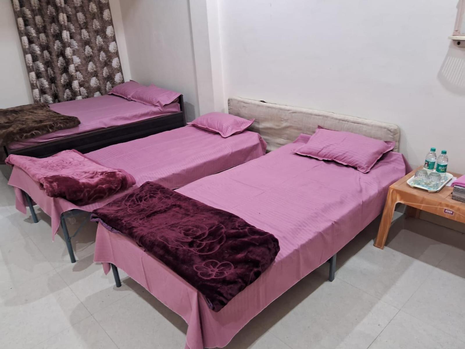 Sangam Vatika Home Stay Allāhābād Junction エクステリア 写真