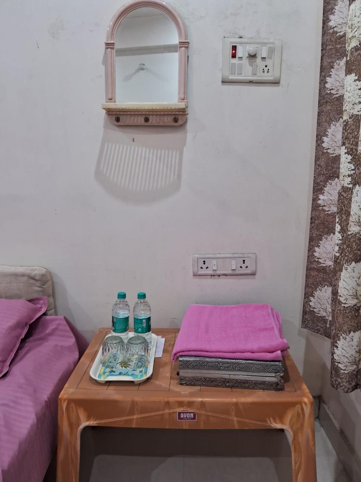 Sangam Vatika Home Stay Allāhābād Junction エクステリア 写真
